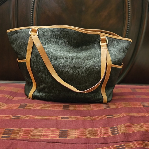 DOONEY BOURKE Florentine Kristen Black Leather Shoulder Tote Bag - Picture 2 of 16